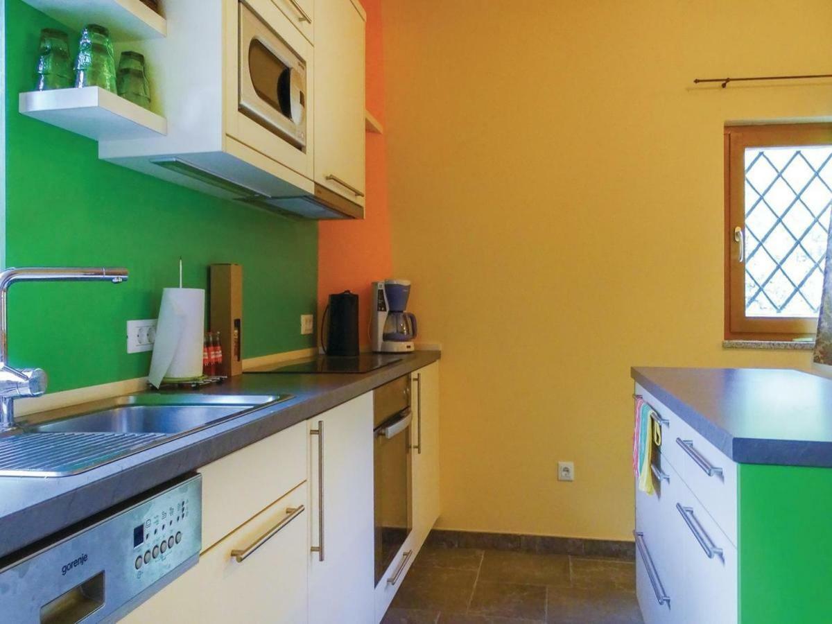Pocitniska Hisa Pri Kustrcu Apartment Grahovo ob Baci Exterior photo